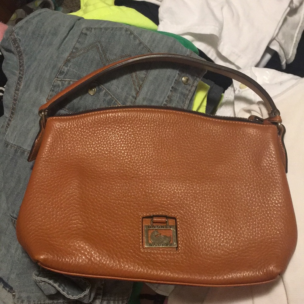 Dooney sac purse